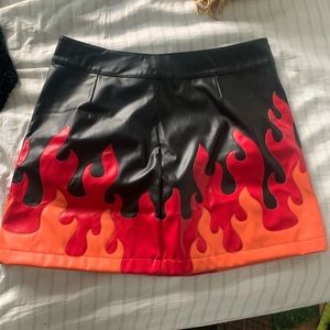 NWOT Dollskill flame leather skirt XL